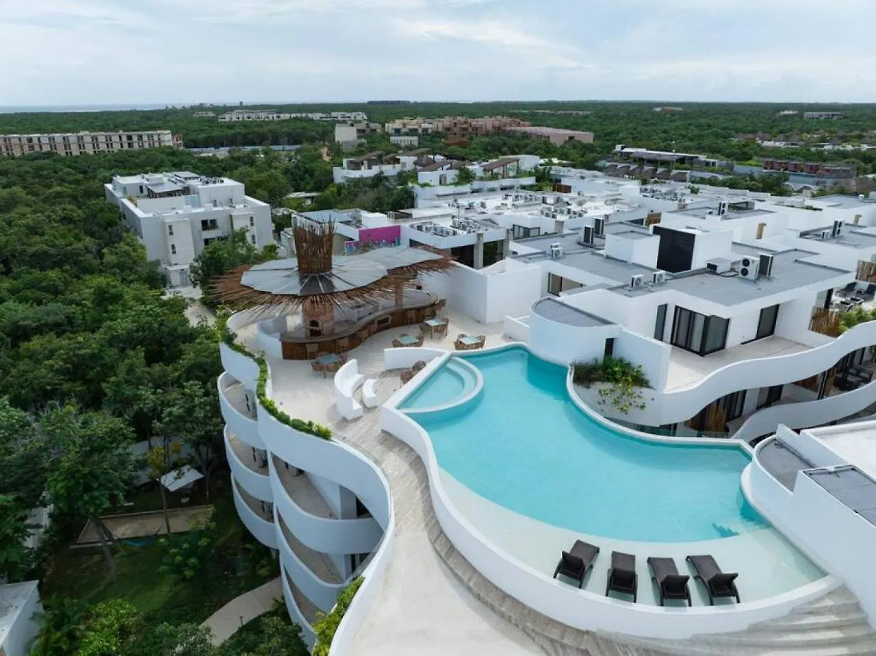 Hunab Kah Serene Rooftop Pool Tulum Apartment